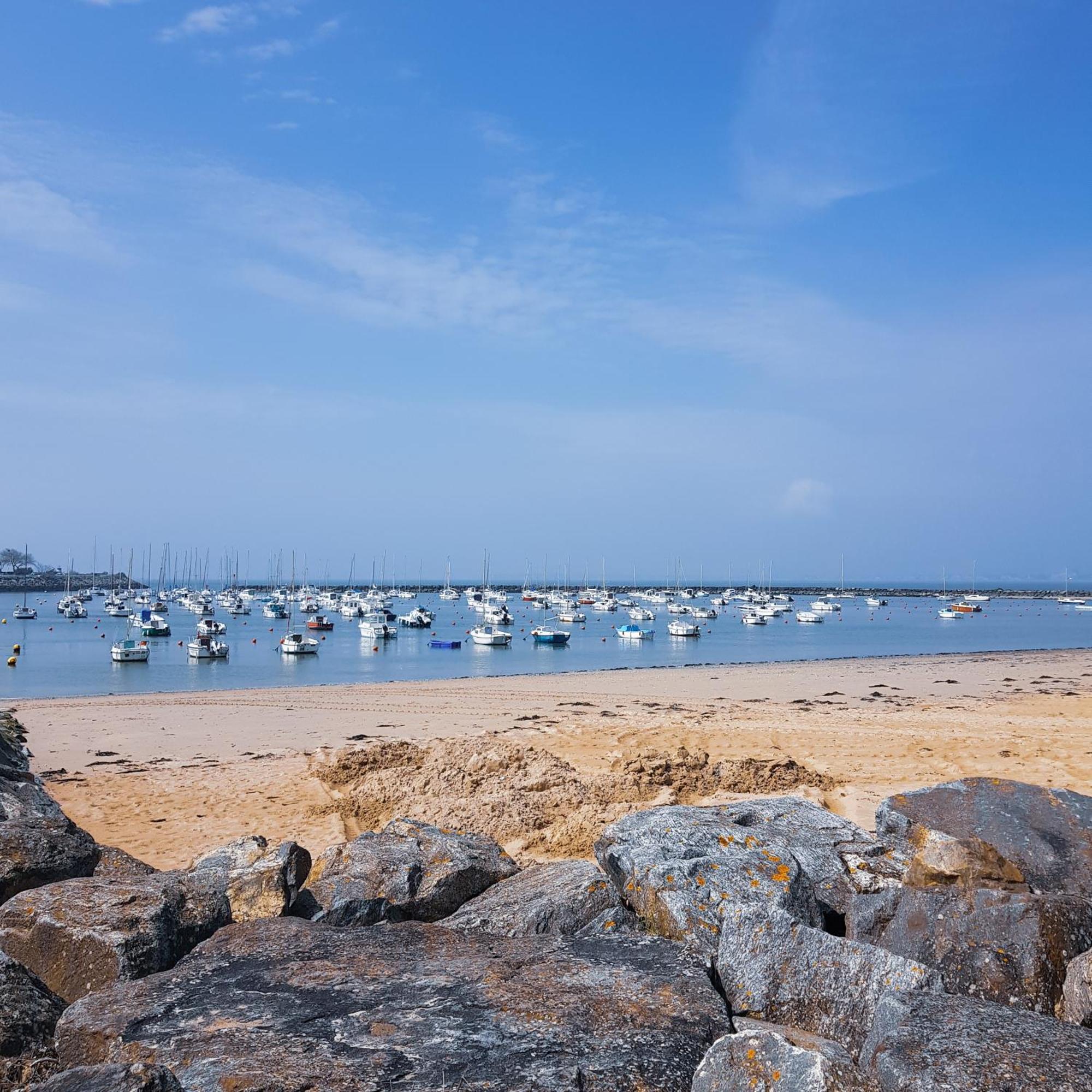 普拉日波尼歇海滩宜必思海浴酒店 波尔尼谢 外观 照片